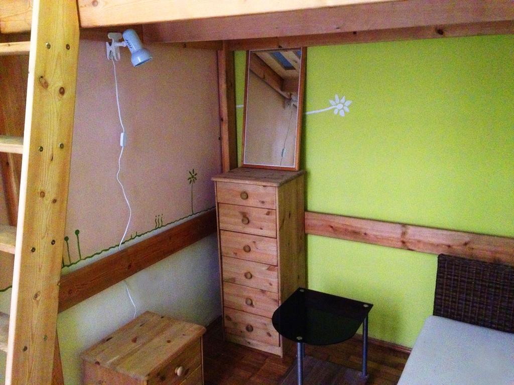 Yolo Hostel Budapeşte Oda fotoğraf