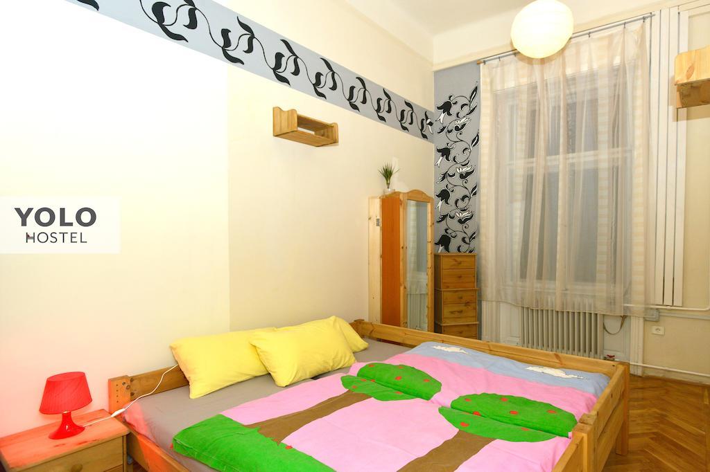 Yolo Hostel Budapeşte Dış mekan fotoğraf