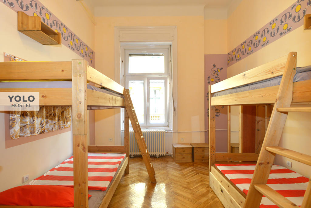 Yolo Hostel Budapeşte Dış mekan fotoğraf