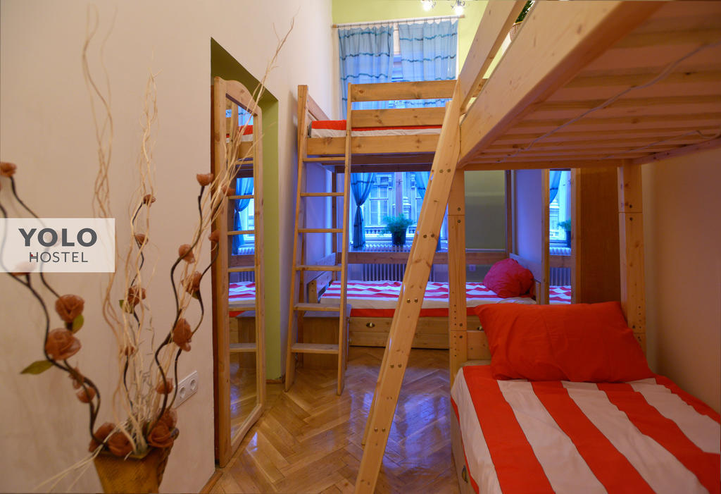 Yolo Hostel Budapeşte Dış mekan fotoğraf