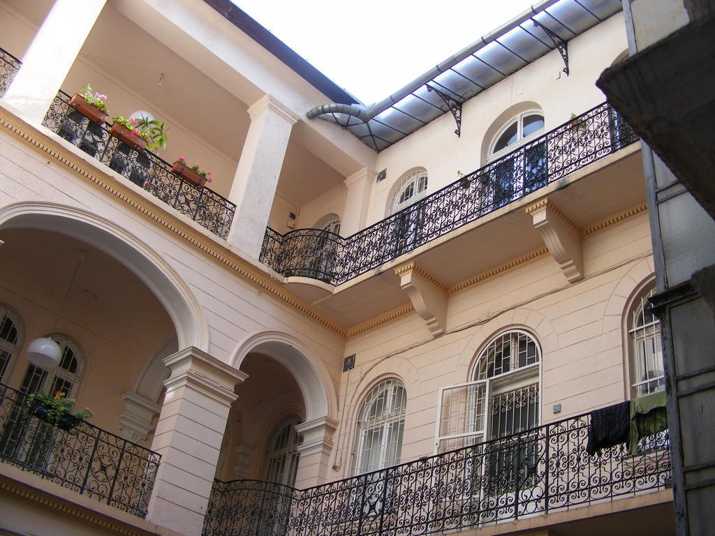 Yolo Hostel Budapeşte Dış mekan fotoğraf
